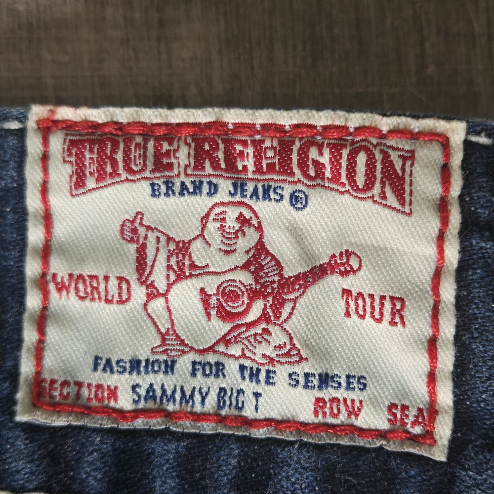 True Religion Y2K Grail Dark Wash Low Rise Denim Capri Pants Size 27 - Picture 9 of 13